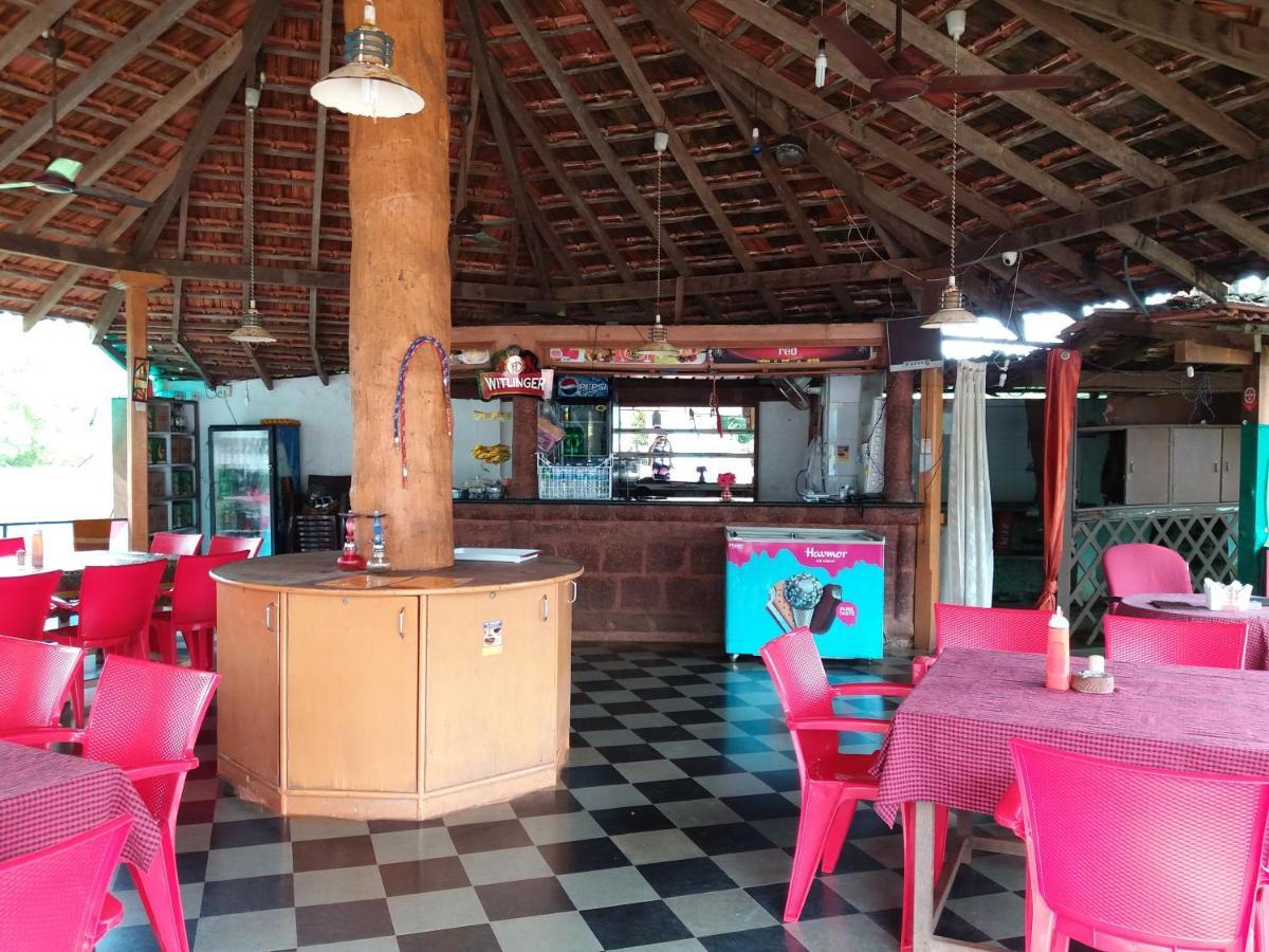 Bbn Serviced Apartment Calangute Esterno foto