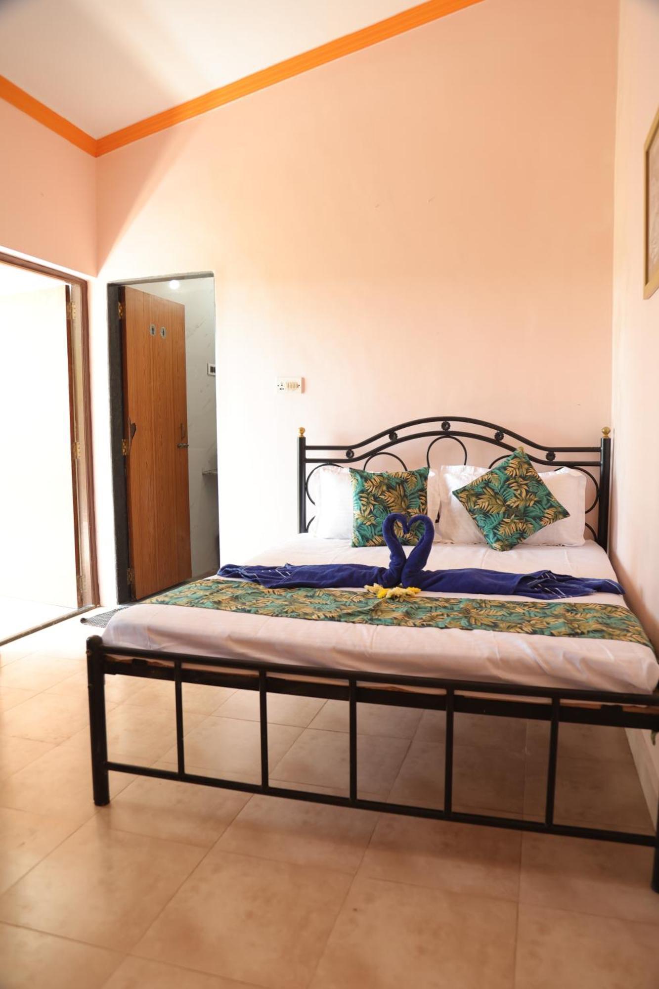 Bbn Serviced Apartment Calangute Esterno foto