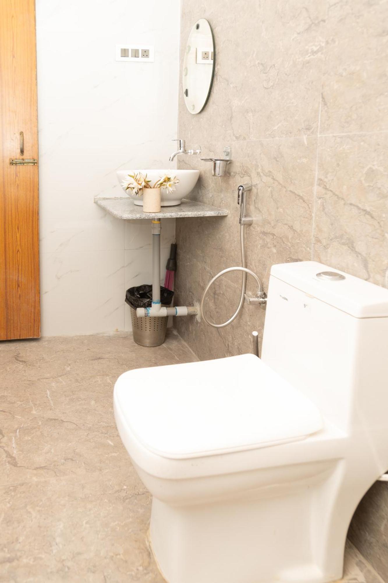 Bbn Serviced Apartment Calangute Esterno foto