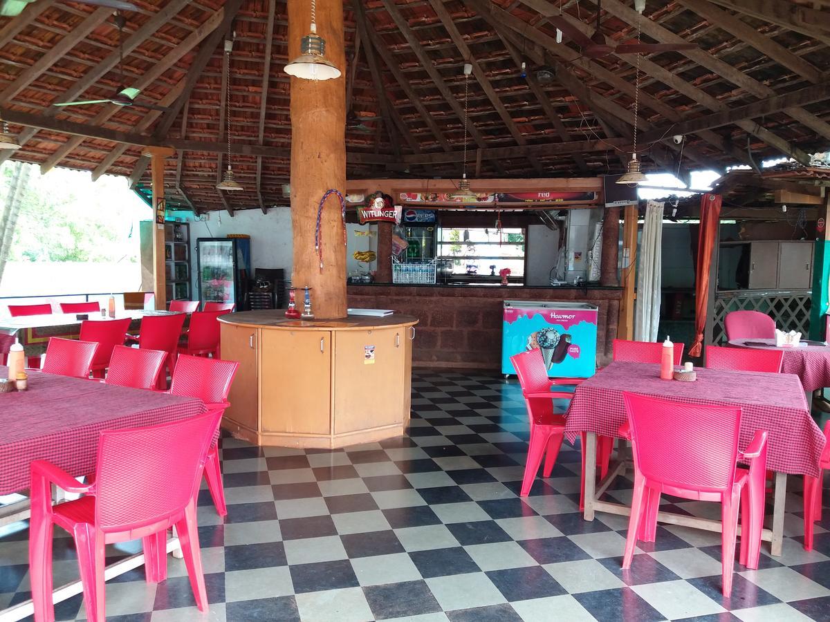 Bbn Serviced Apartment Calangute Esterno foto